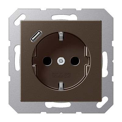 JUNG A1520-18CMO, SCHUKO socket with USB type C, 4011377184299