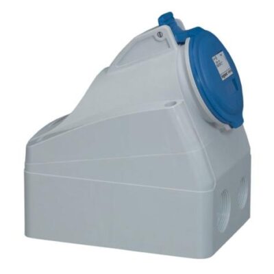 Legrand 555255, 32A WALL SOC 200-250VA 3P+E, 3245065552553